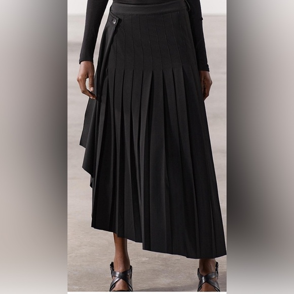 ZARA BLACK ASYMMETRICAL PLEATED MIDI SKIRT SIZE LARGE NWT! - Picture 5 of 7